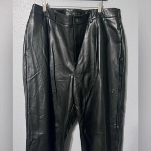 NWT Eloquii Faux Leather Pants Sz 22W Black Wide Leg Pleated Trouser Pockets NWT